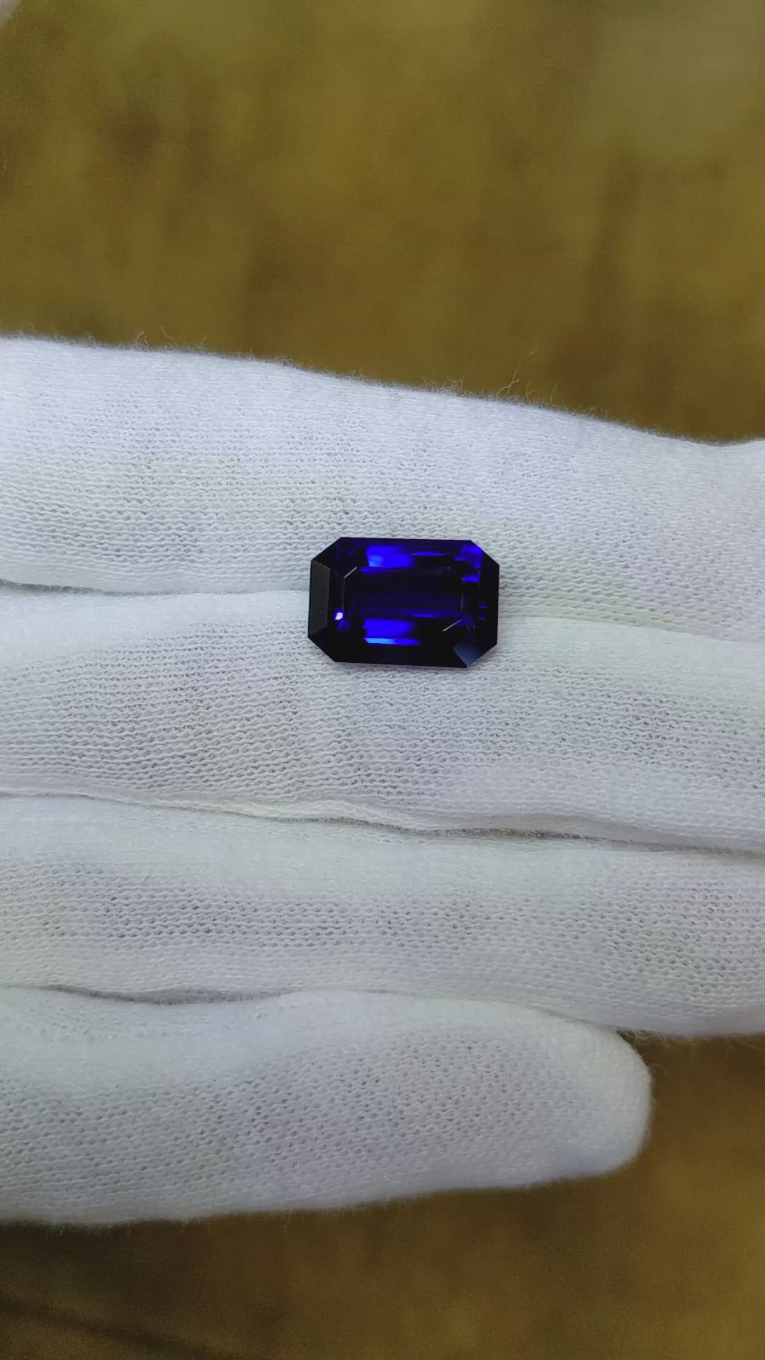 7.10 Ct. Blue Sapphire from Ceylon (Sri Lanka) Size Video