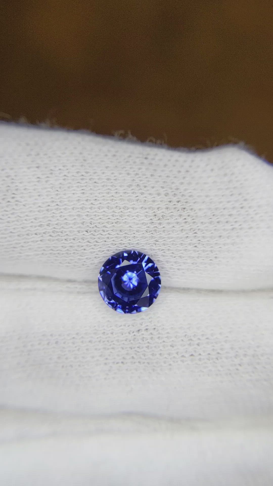 1.35 Ct. Blue Sapphire from Ceylon (Sri Lanka) Size Video