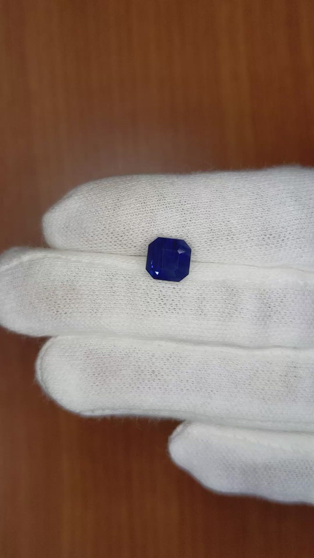 3.22 Ct. Blue Sapphire from Madagascar Size Video