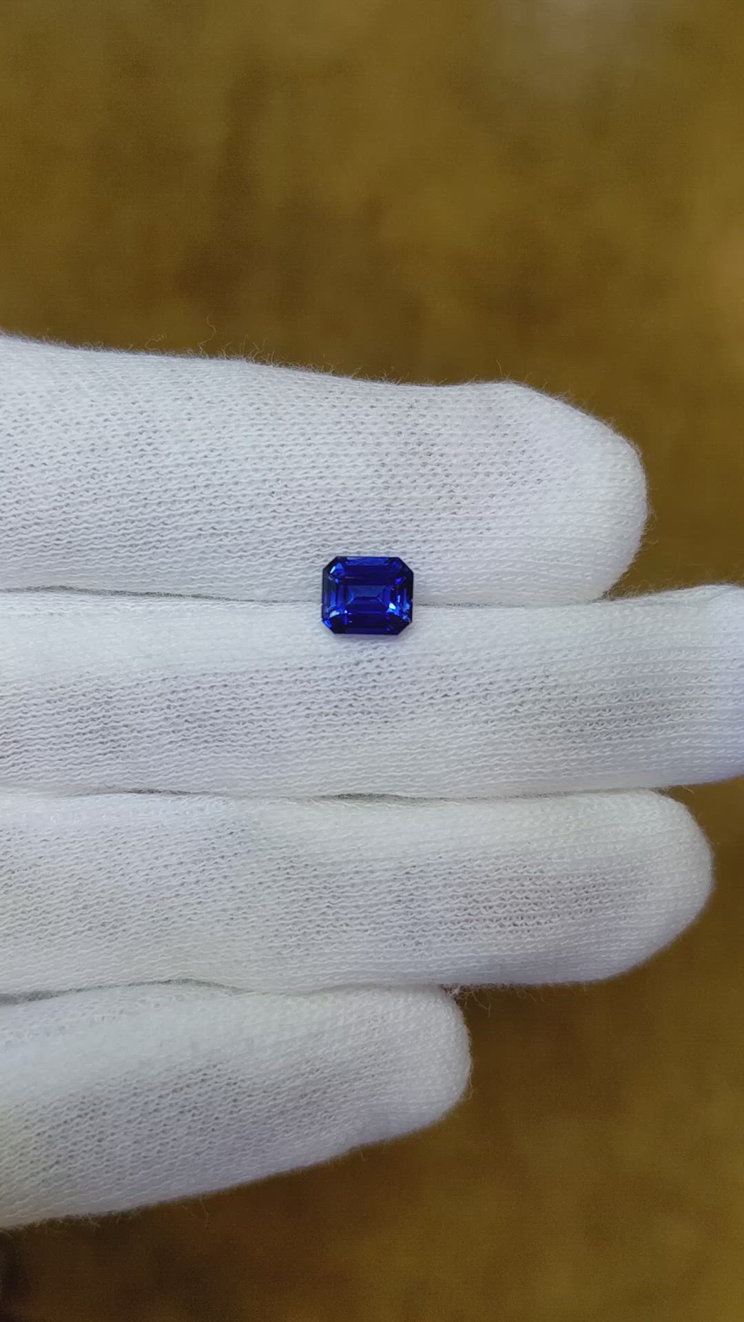 1.26 Ct. Blue Sapphire from Ceylon (Sri Lanka) Size Video