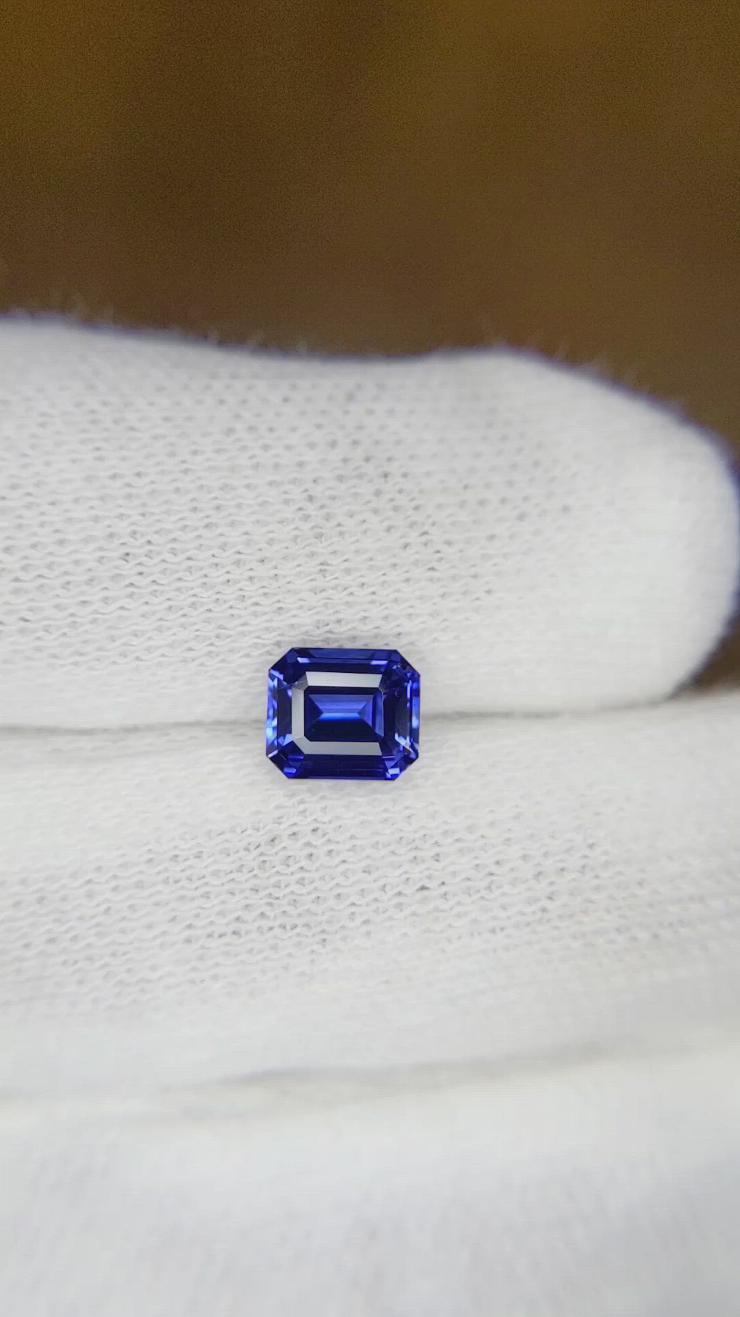 1.26 Ct. Blue Sapphire from Ceylon (Sri Lanka) Size Video