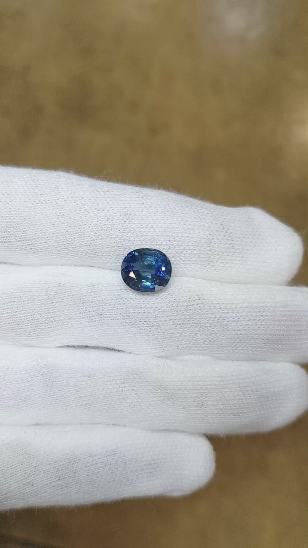 3.29 Ct. Blue Sapphire from Ceylon (Sri Lanka) Size Video