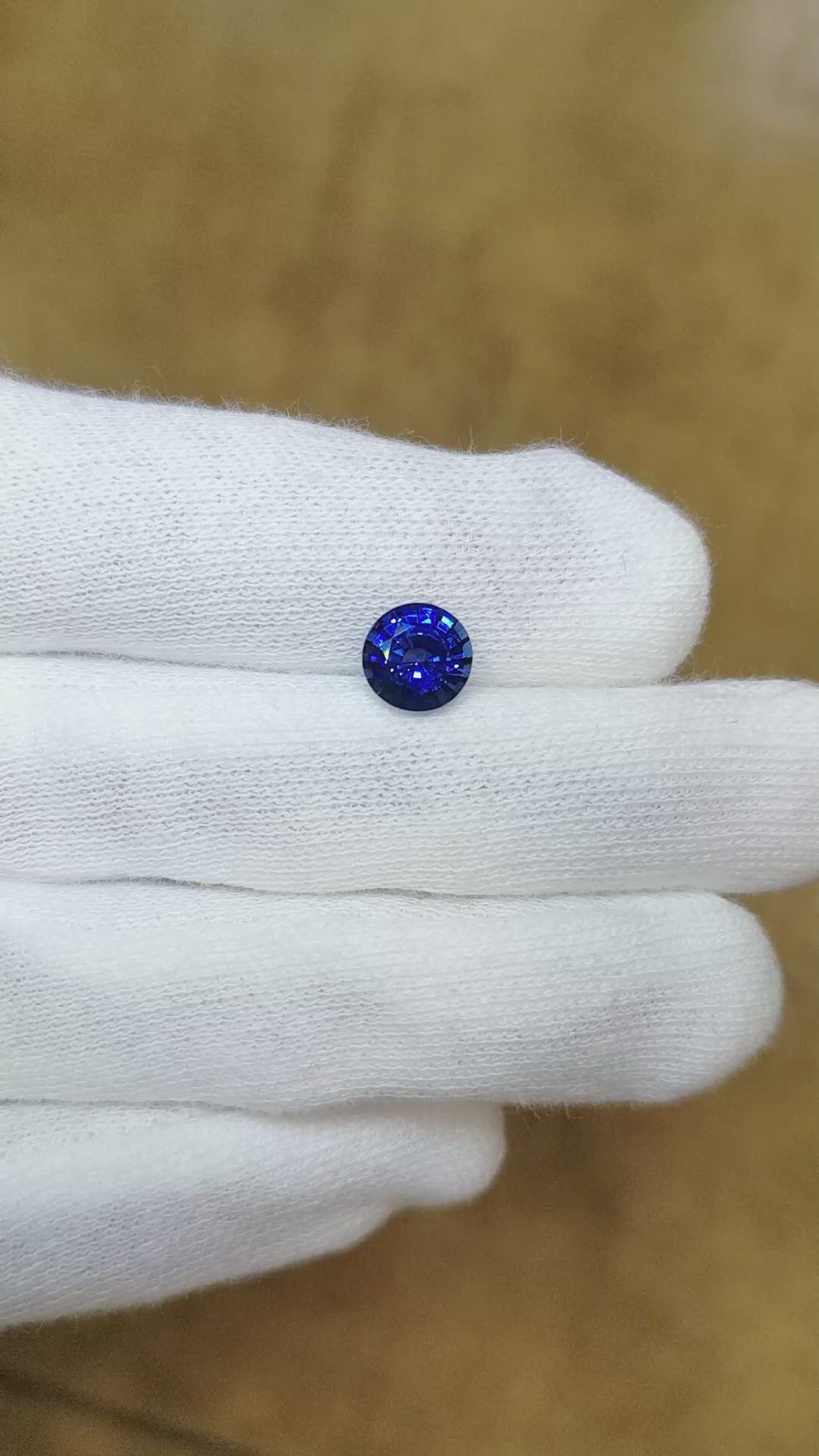 1.44 Ct. Blue Sapphire from Ceylon (Sri Lanka) Size Video