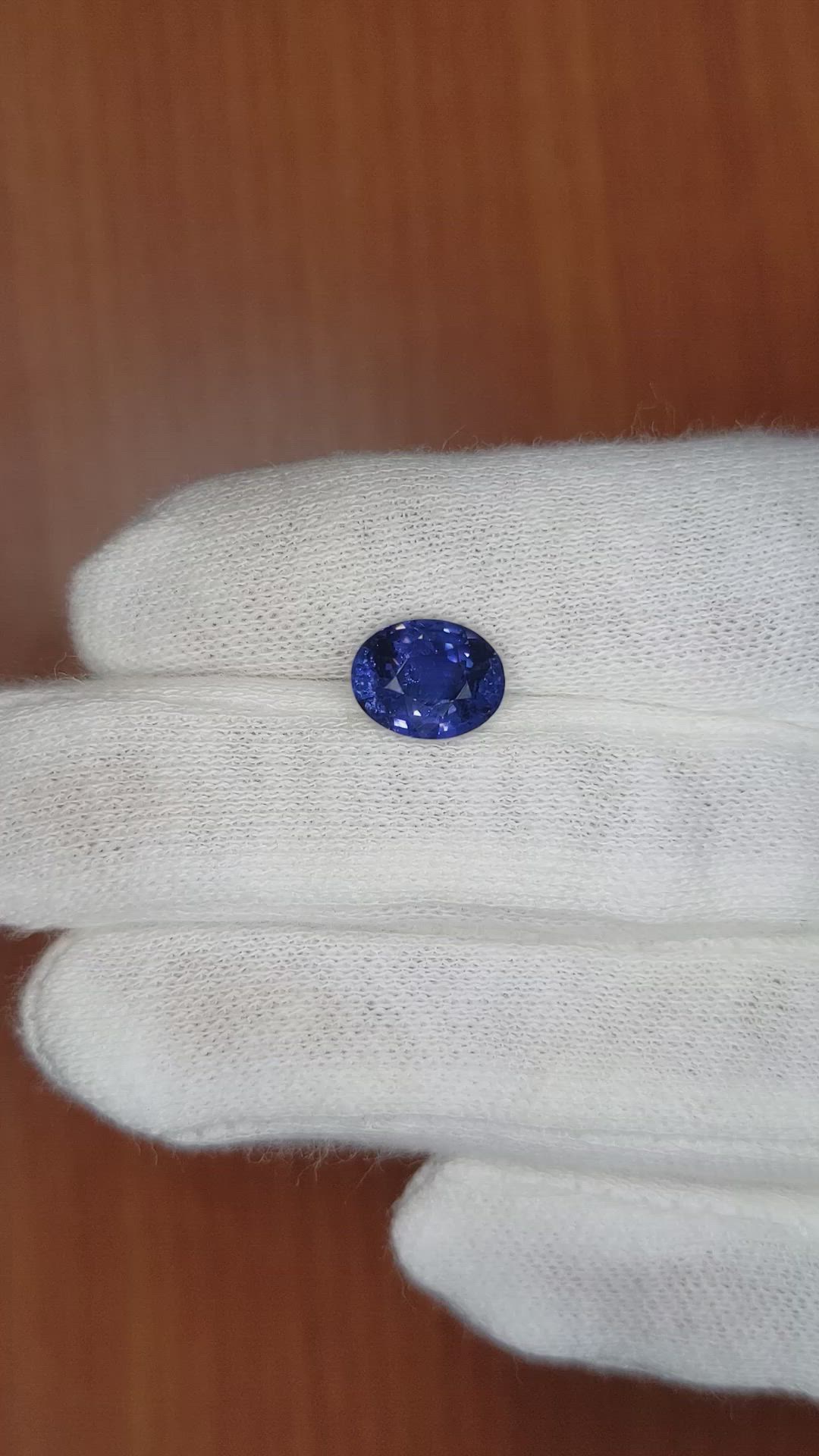 3.14 Ct. Color Change Sapphire from Ceylon (Sri Lanka) Size Video