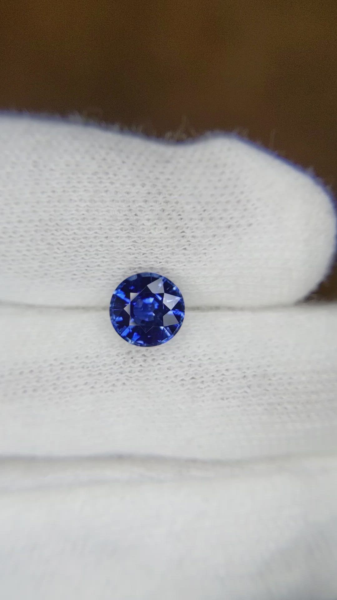 1.49 Ct. Blue Sapphire from Ceylon (Sri Lanka) Size Video