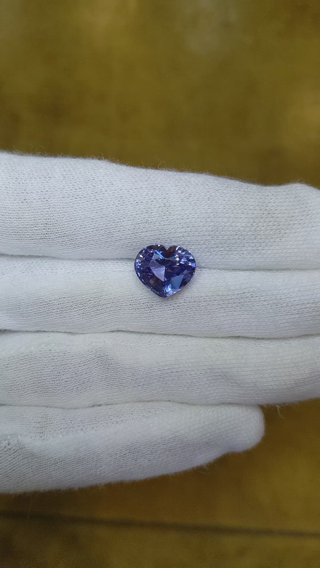 4.79 Ct. Blue Sapphire from Ceylon (Sri Lanka) Size Video