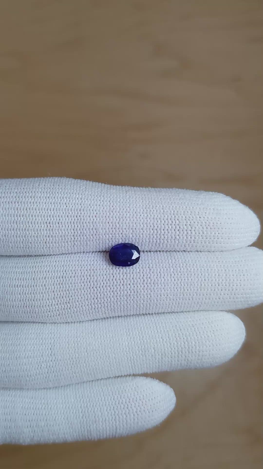 1.40 Ct. Blue Sapphire from Ceylon (Sri Lanka) Size Video