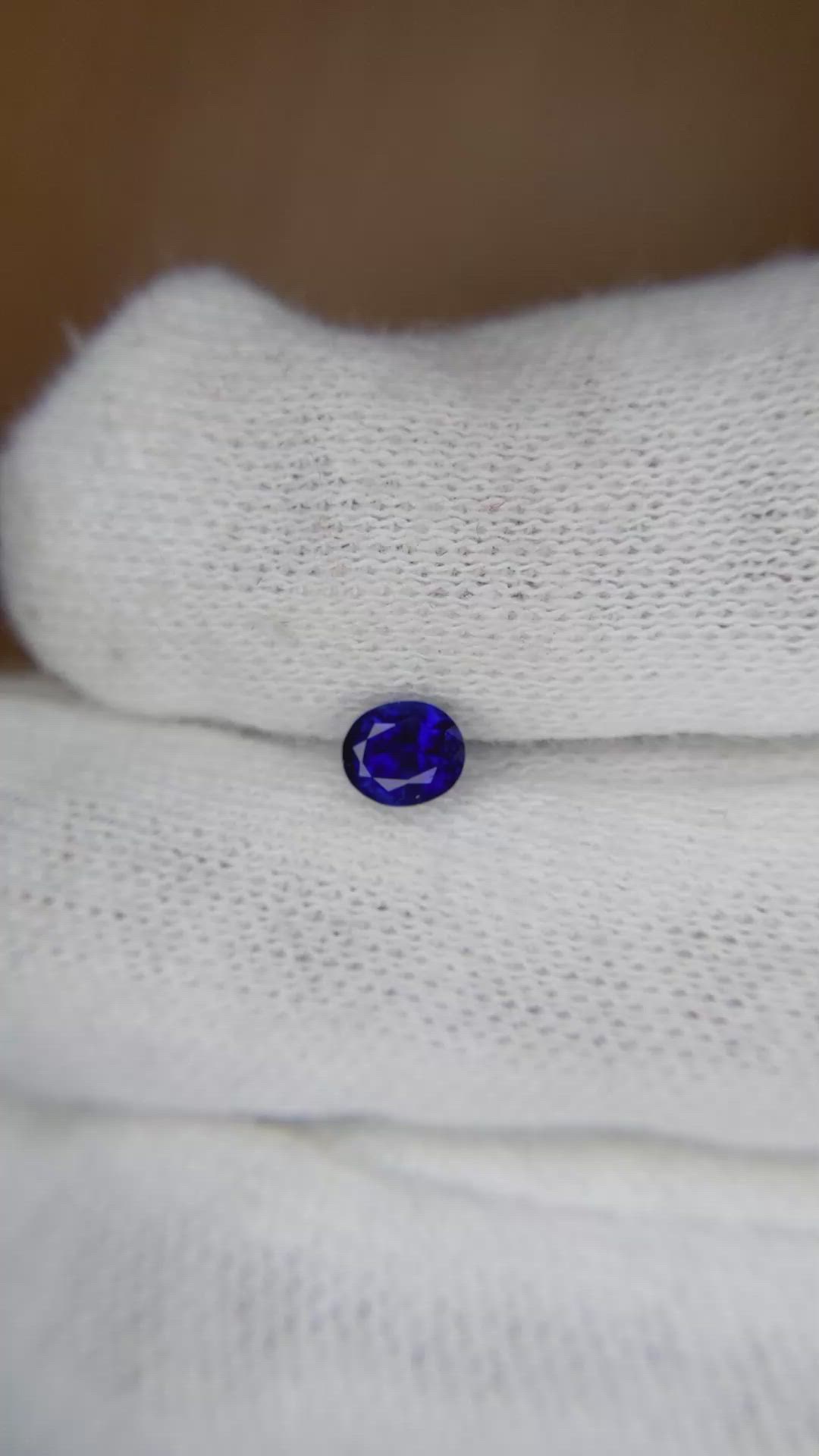 0.53 Ct. Blue Sapphire from Ceylon (Sri Lanka) Size Video