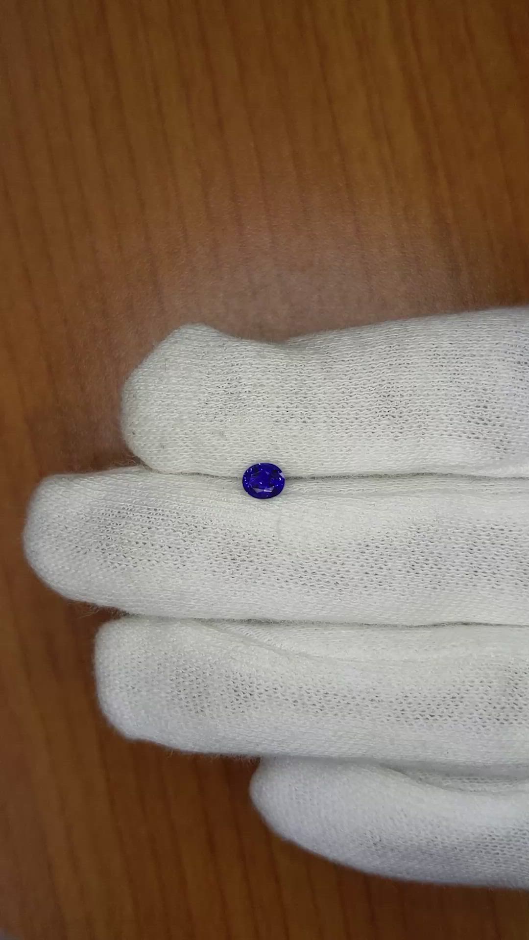 0.53 Ct. Blue Sapphire from Ceylon (Sri Lanka) Size Video