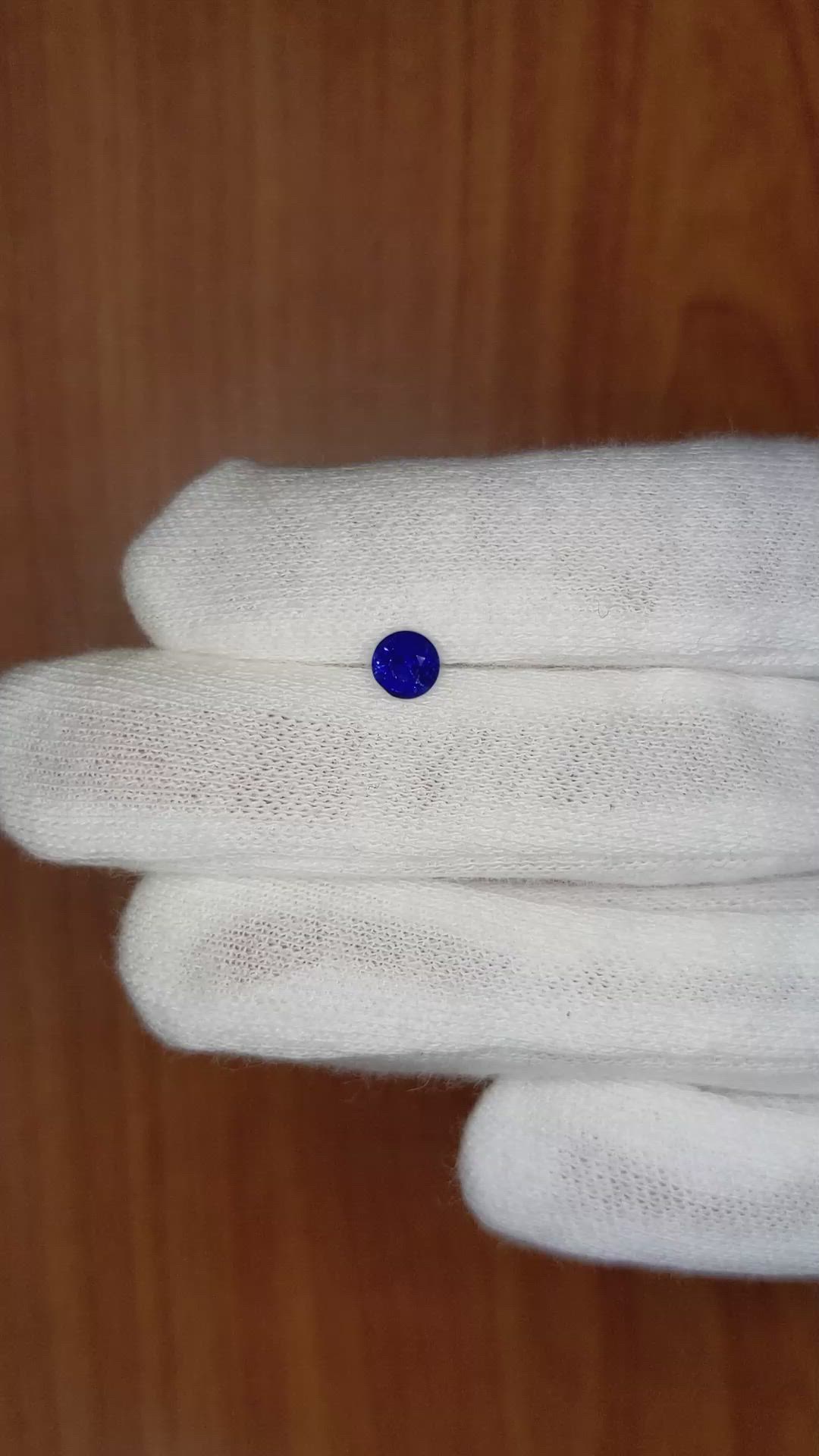 0.60 Ct. Blue Sapphire from Ceylon (Sri Lanka) Size Video