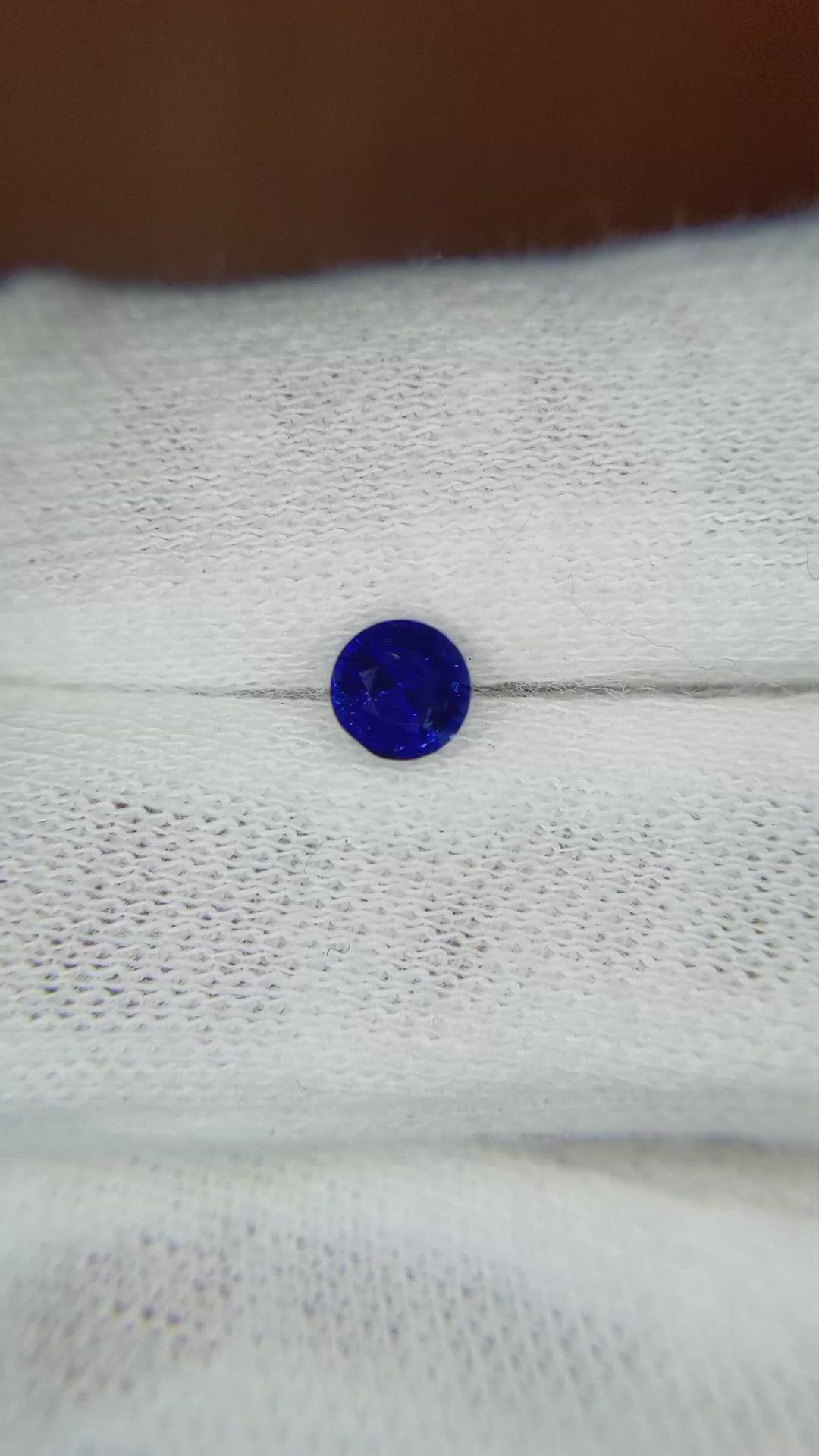 0.60 Ct. Blue Sapphire from Ceylon (Sri Lanka) Size Video