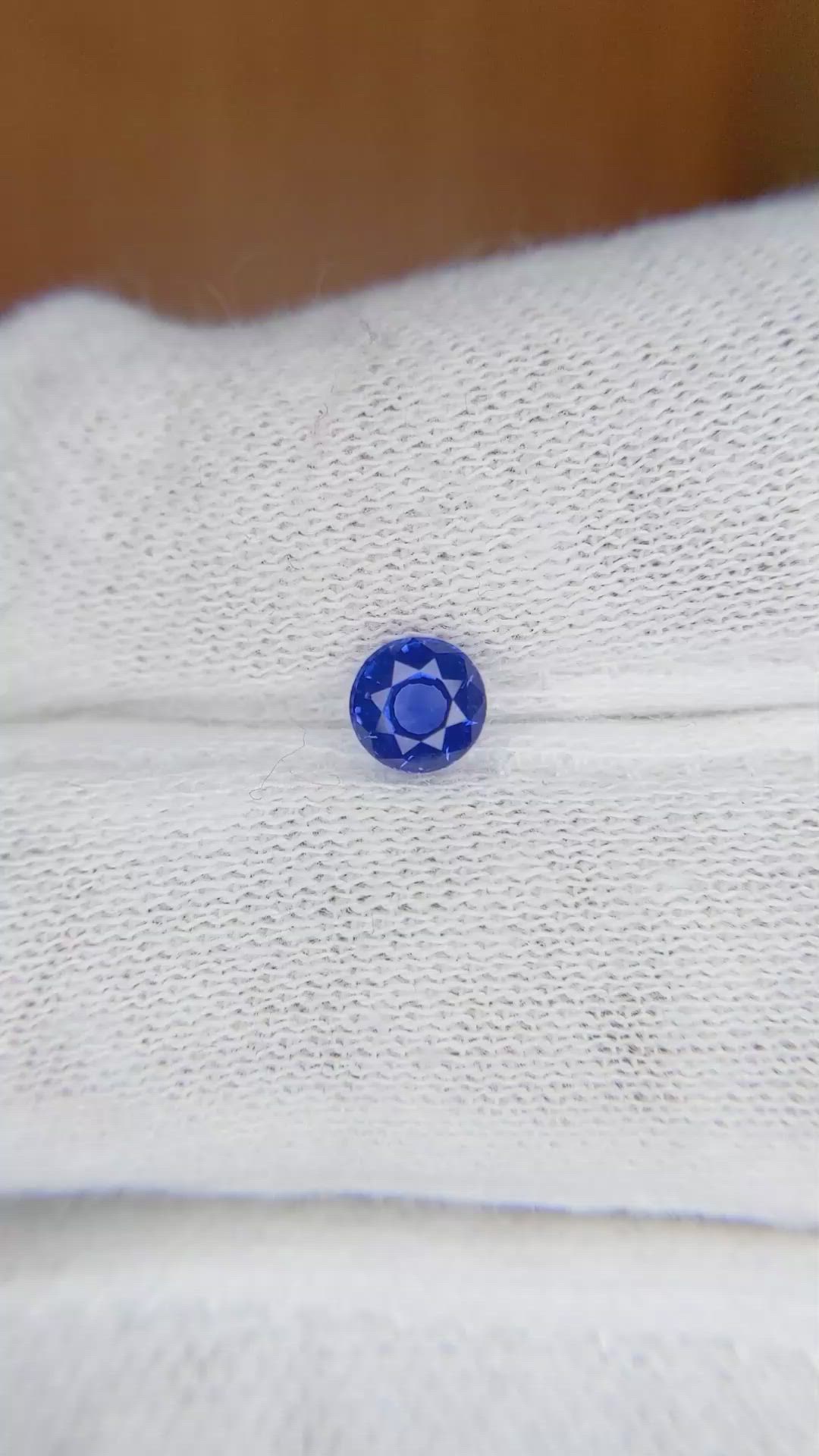 0.67 Ct. Blue Sapphire from Ceylon (Sri Lanka) Size Video