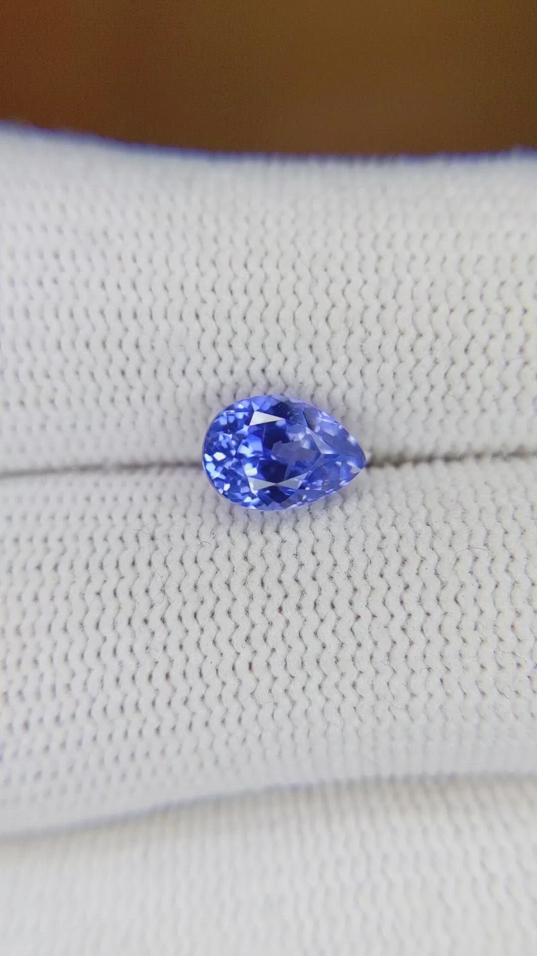 1.81 Ct. Blue Sapphire from Ceylon (Sri Lanka) Size Video