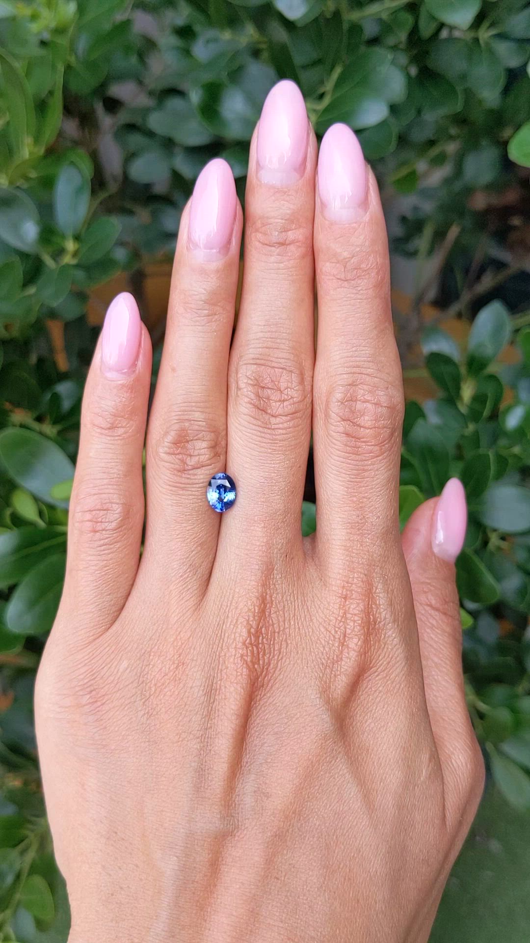 1.33 Ct. Blue Sapphire from Ceylon (Sri Lanka) Size Video