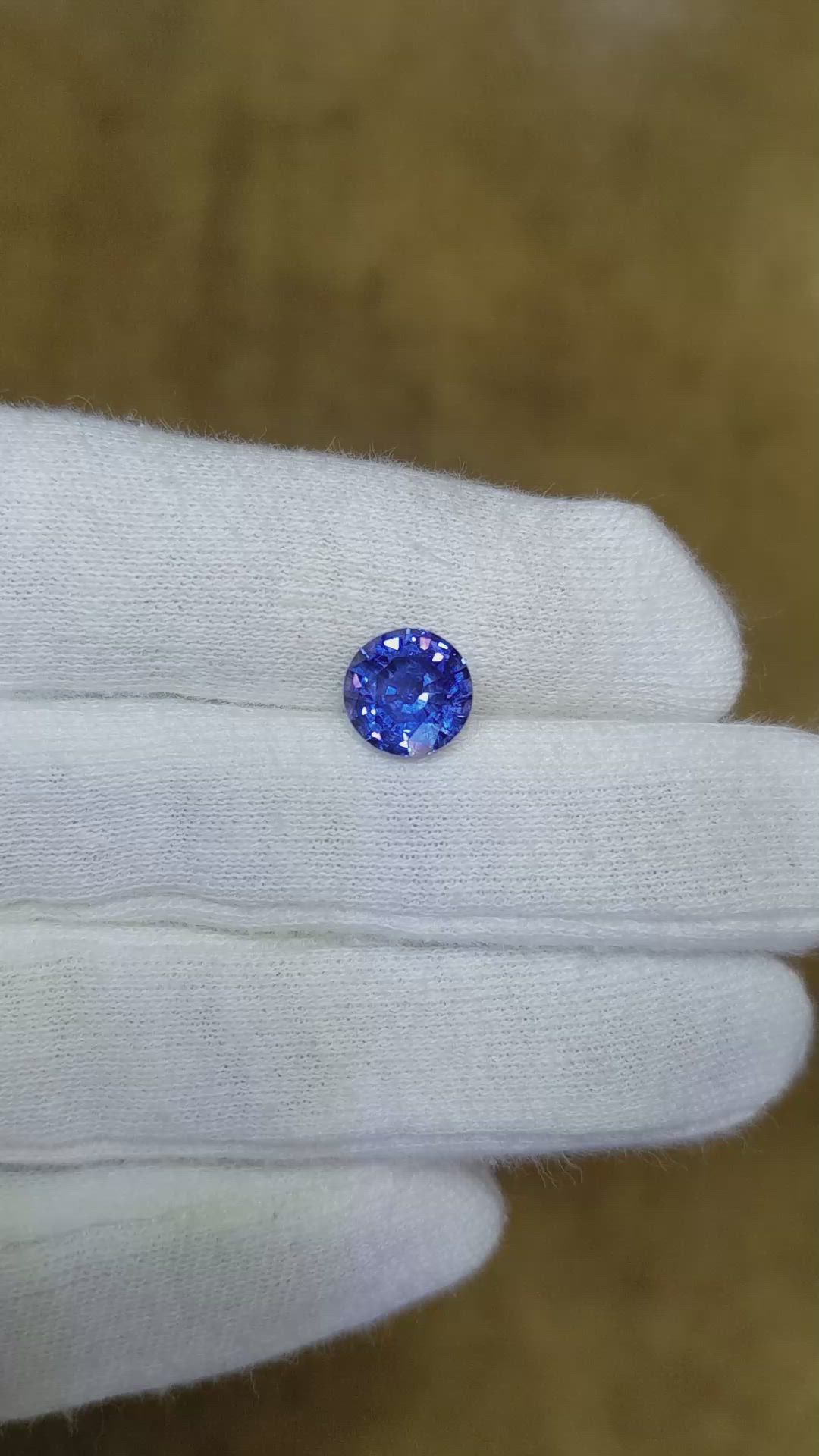 2.55 Ct. Blue Sapphire from Ceylon (Sri Lanka) Size Video