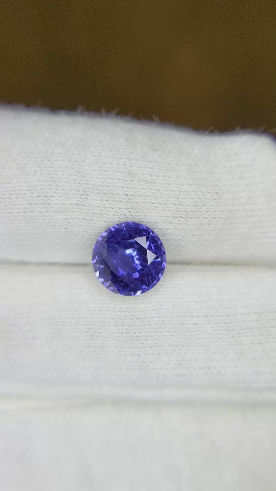 2.55 Ct. Blue Sapphire from Ceylon (Sri Lanka) Size Video