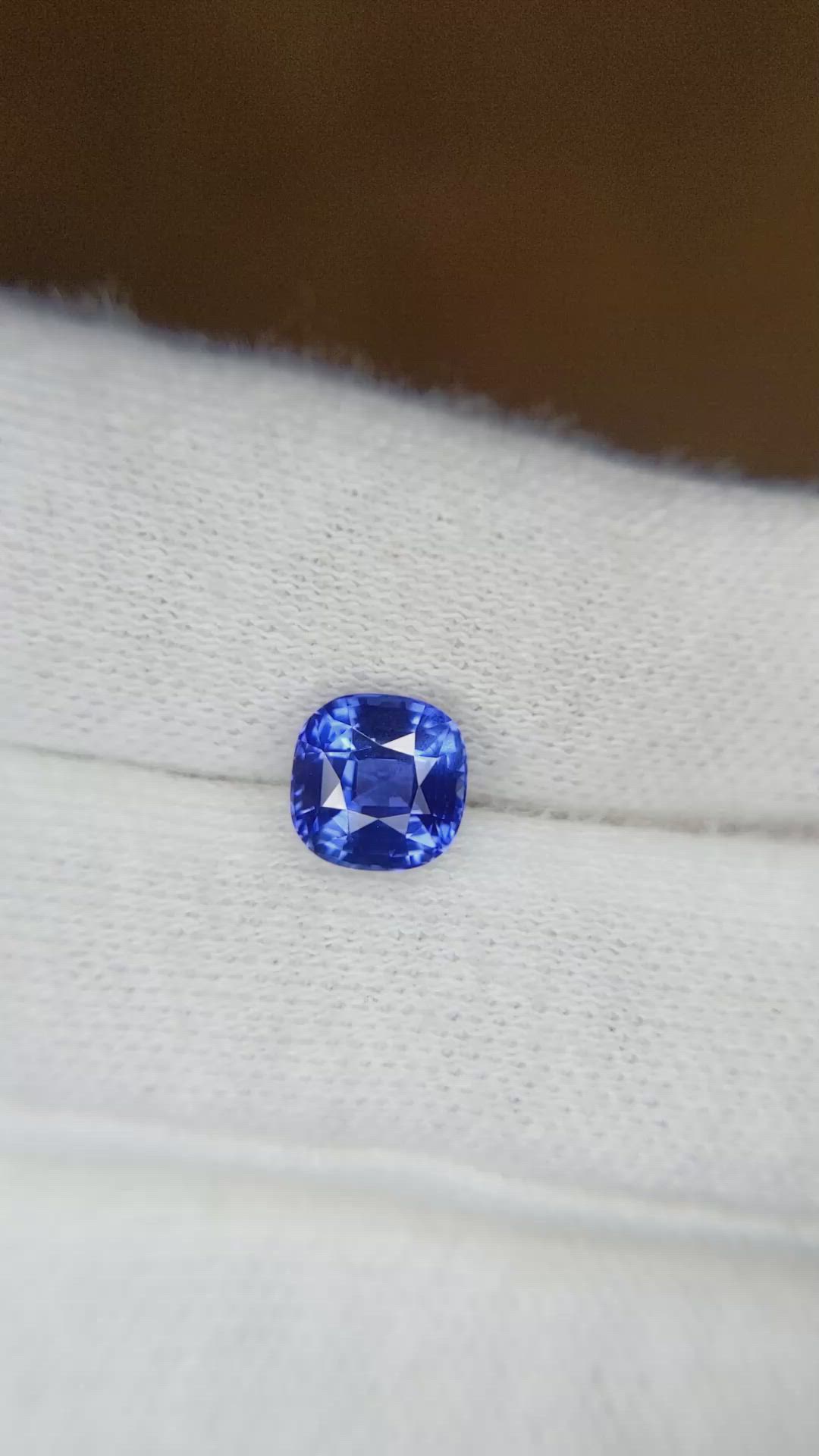 1.62 Ct. Blue Sapphire from Ceylon (Sri Lanka) Size Video