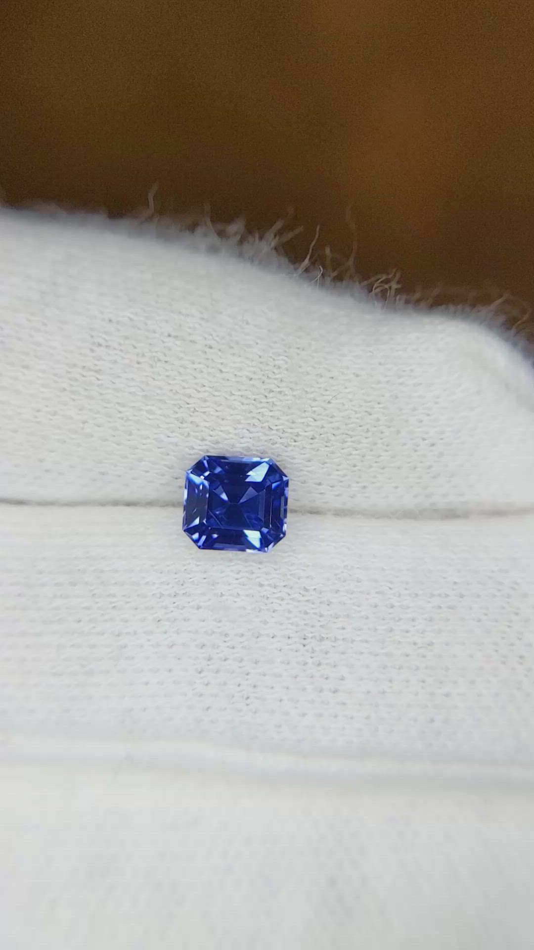 1.09 Ct. Blue Sapphire from Ceylon (Sri Lanka) Size Video