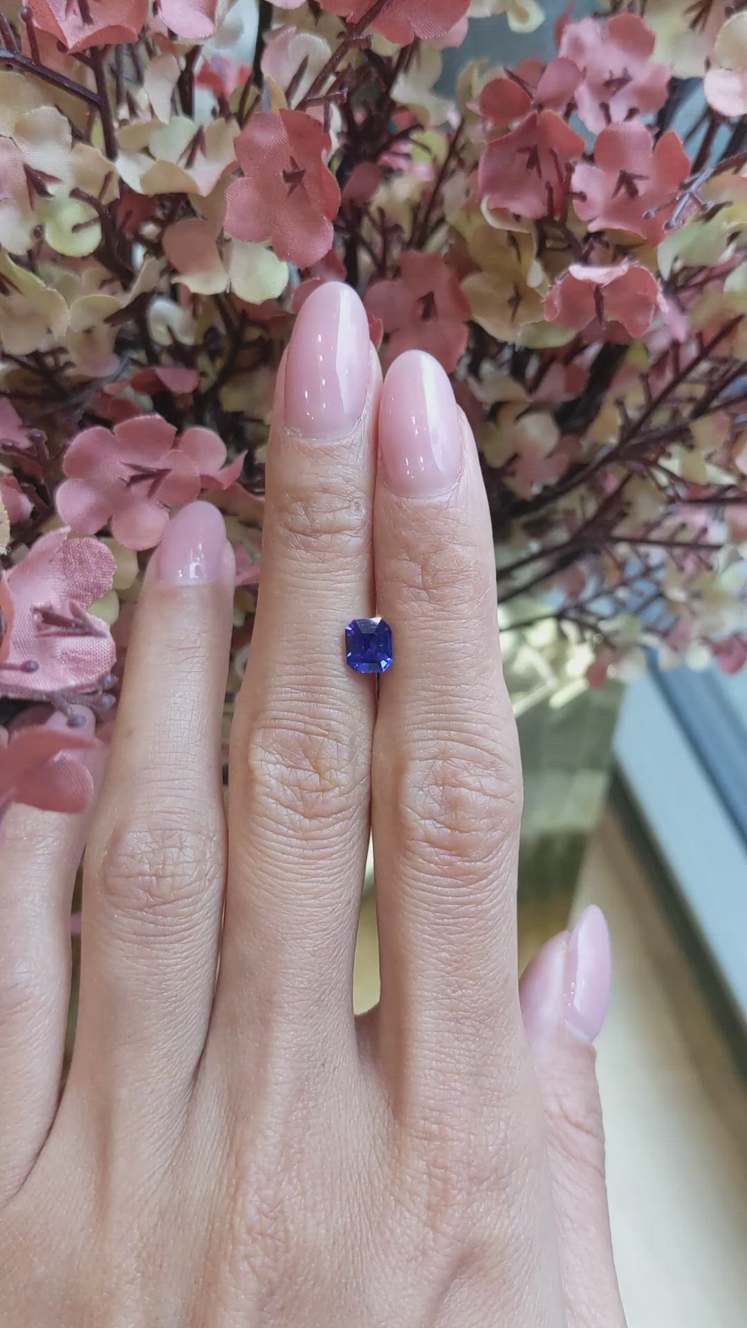 1.27 Ct. Blue Sapphire from Ceylon (Sri Lanka) Size Video
