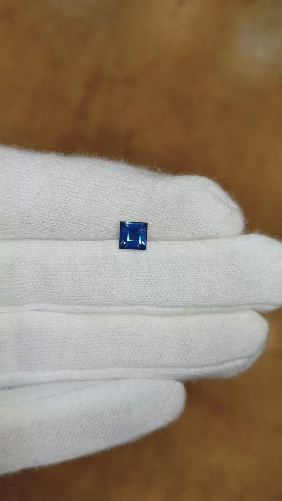 0.89 Ct. Blue Sapphire from Ceylon (Sri Lanka) Size Video