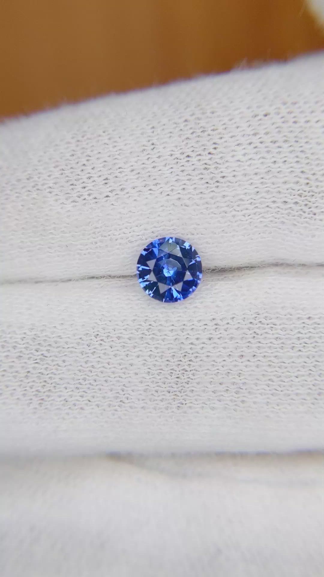 0.96 Ct. Blue Sapphire from Ceylon (Sri Lanka) Size Video