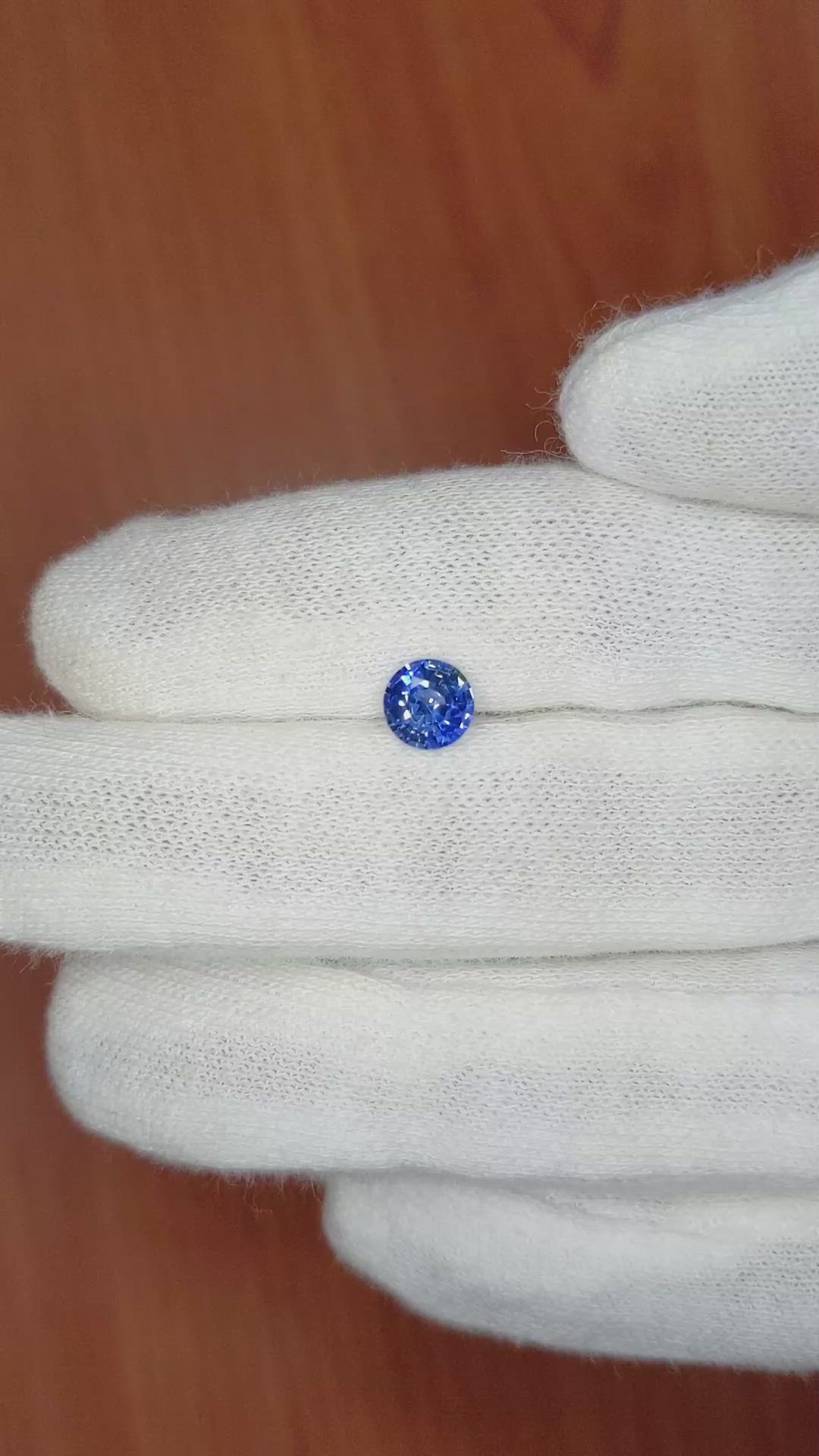 0.96 Ct. Blue Sapphire from Ceylon (Sri Lanka) Size Video