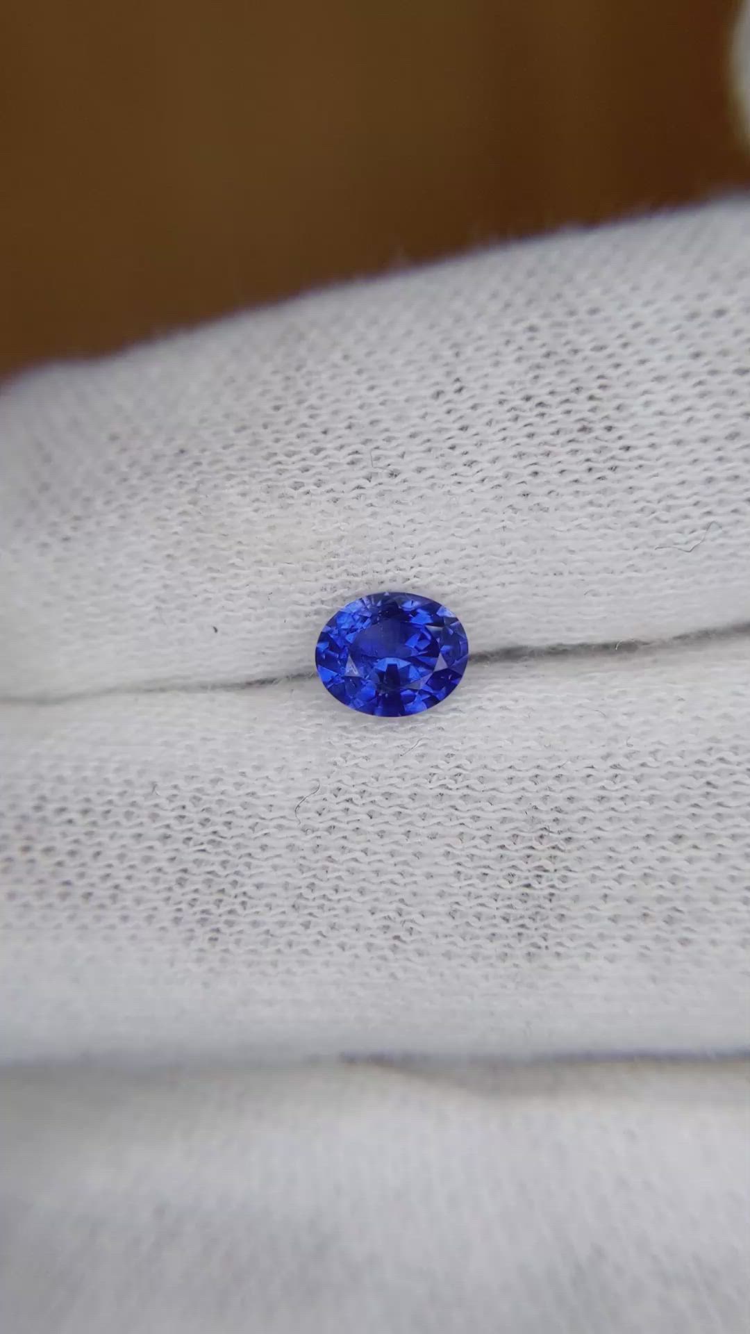 0.74 Ct. Blue Sapphire from Ceylon (Sri Lanka) Size Video