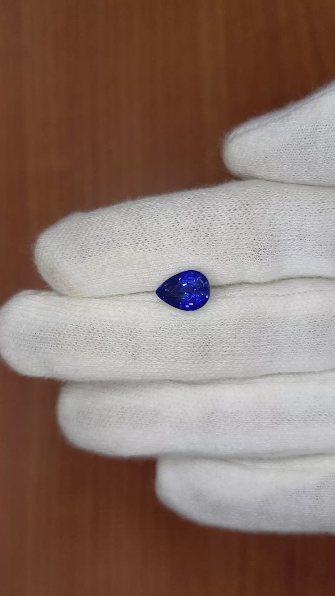3.20 Ct. Blue Sapphire from Ceylon (Sri Lanka) Size Video