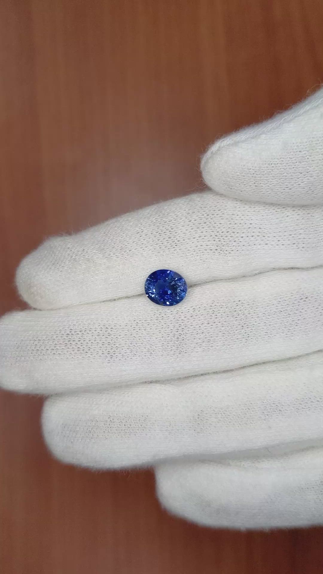 2.01 Ct. Blue Sapphire from Ceylon (Sri Lanka) Size Video