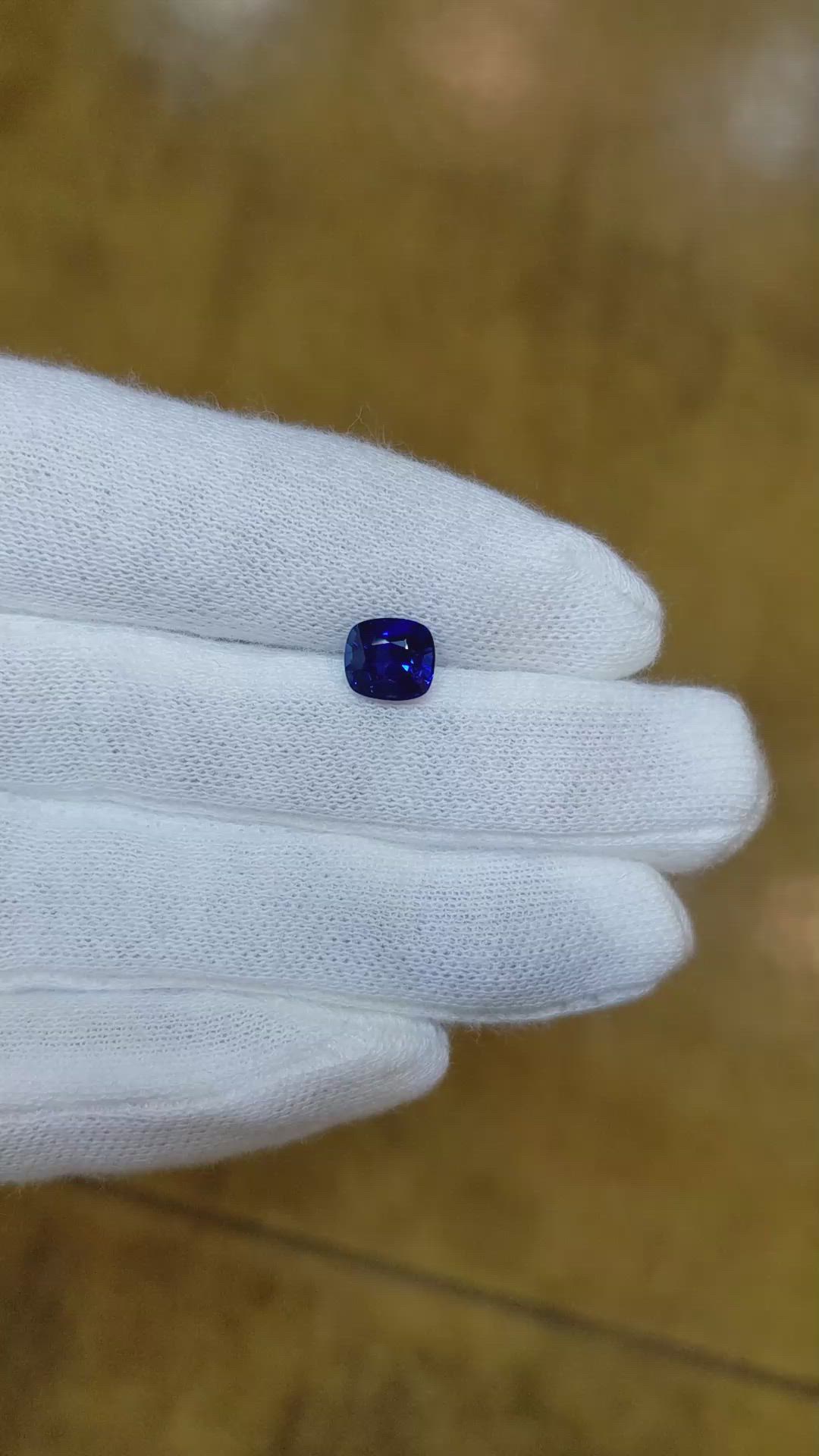 1.50 Ct. Blue Sapphire from Ceylon (Sri Lanka) Size Video