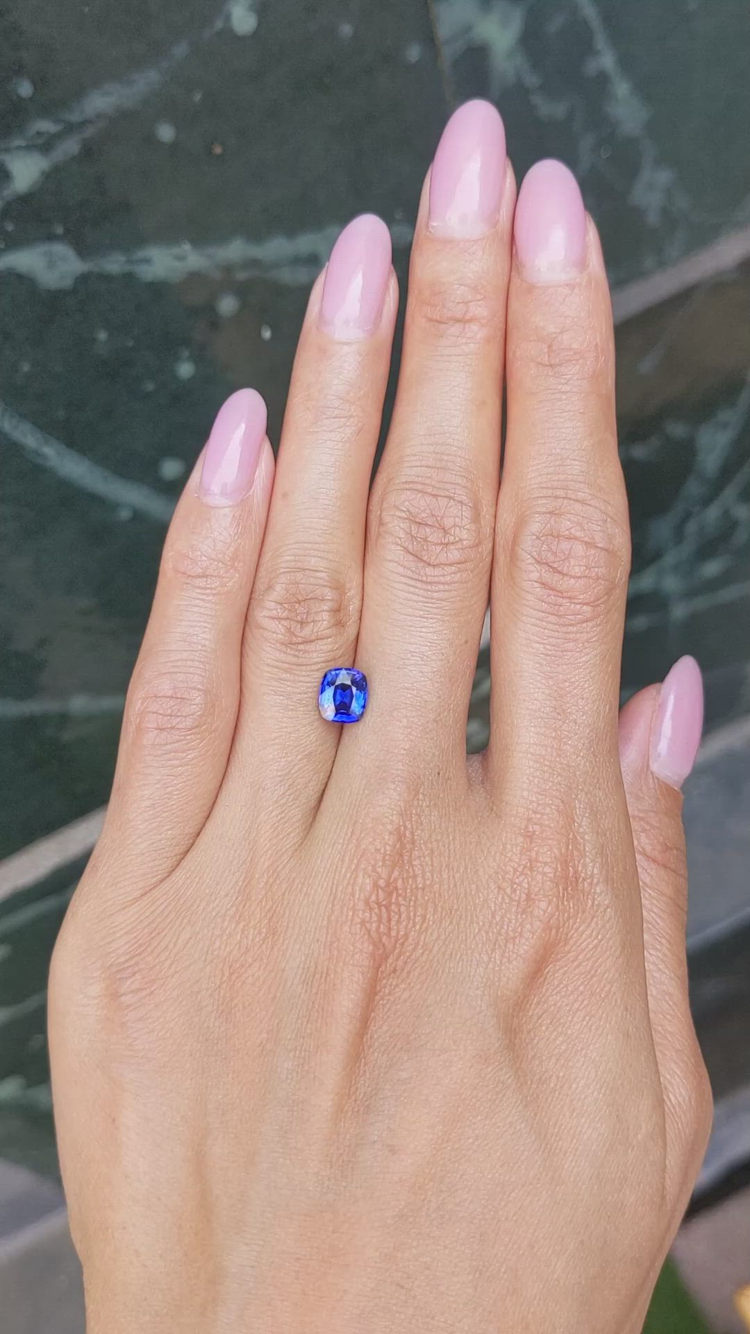 1.73 Ct. Blue Sapphire from Ceylon (Sri Lanka) Size Video
