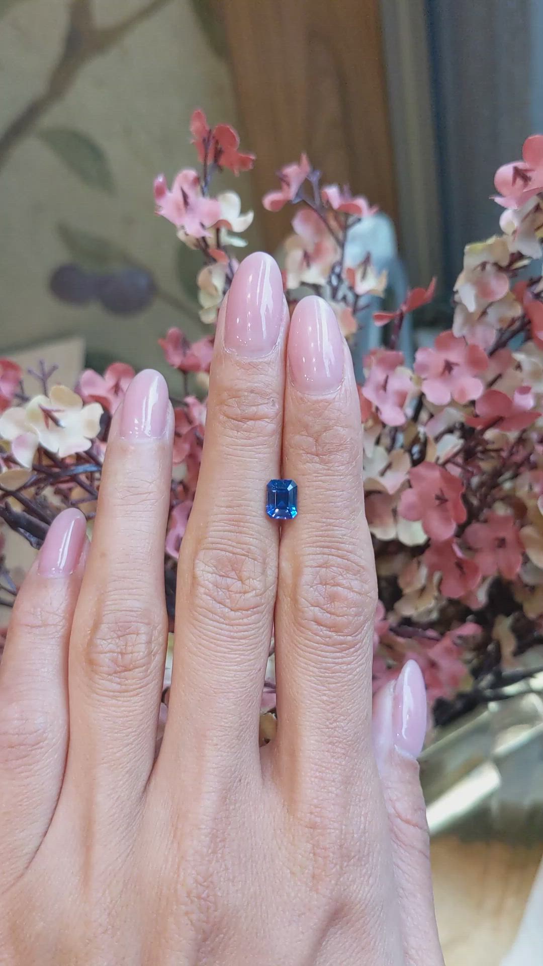 1.35 Ct. Blue Sapphire from Ceylon (Sri Lanka) Size Video