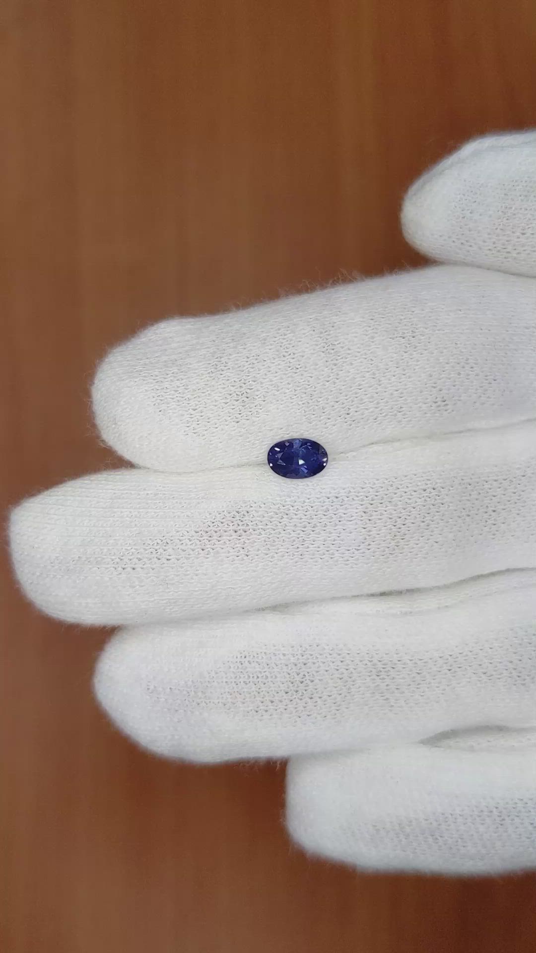 0.65 Ct. Color Change Sapphire from Ceylon (Sri Lanka) Size Video