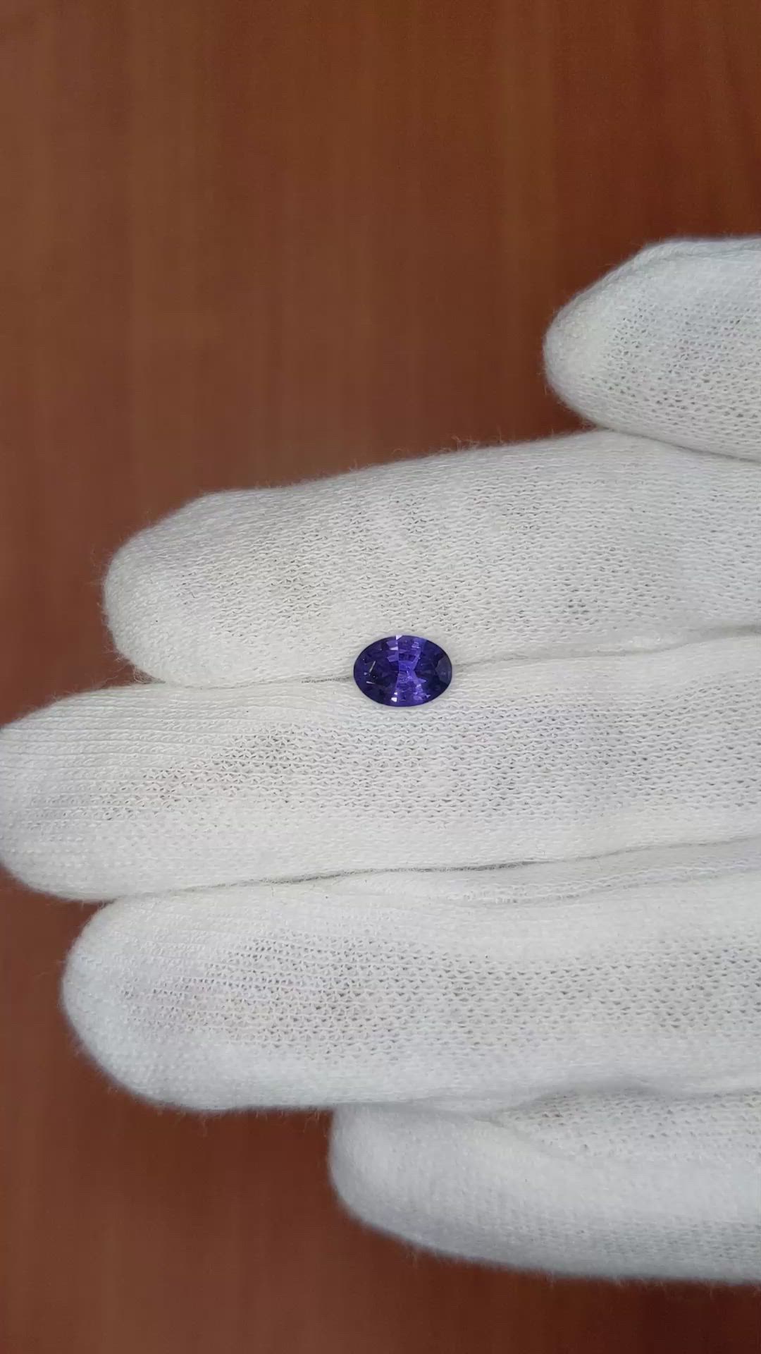 0.83 Ct. Color Change Sapphire from Ceylon (Sri Lanka) Size Video