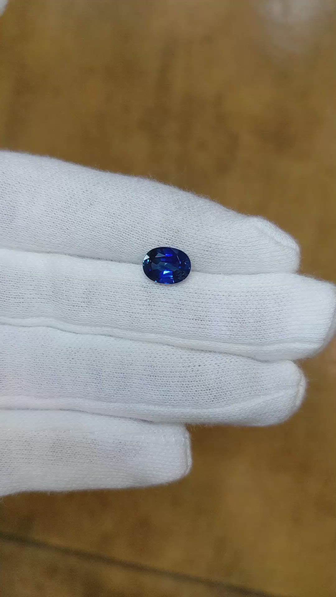 2.19 Ct. Blue Sapphire from Ceylon (Sri Lanka) Size Video