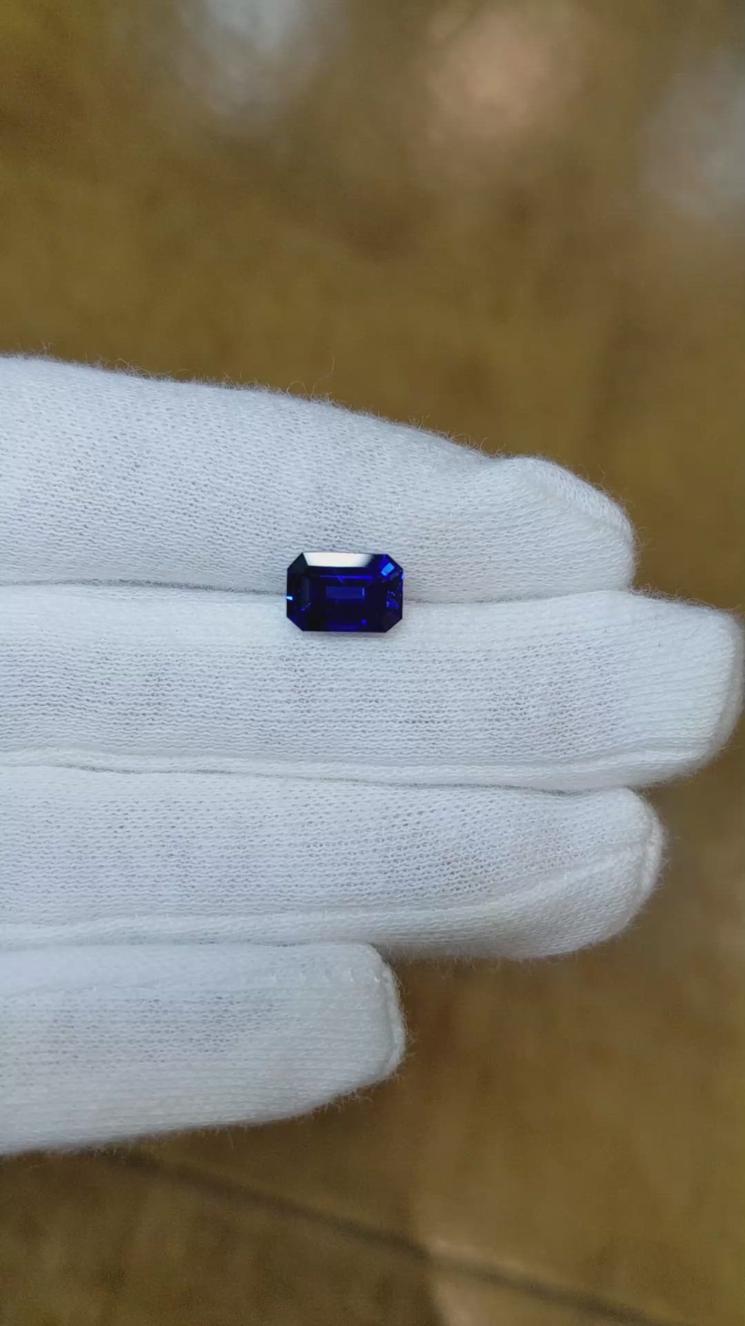 2.55 Ct. Blue Sapphire from Ceylon (Sri Lanka) Size Video