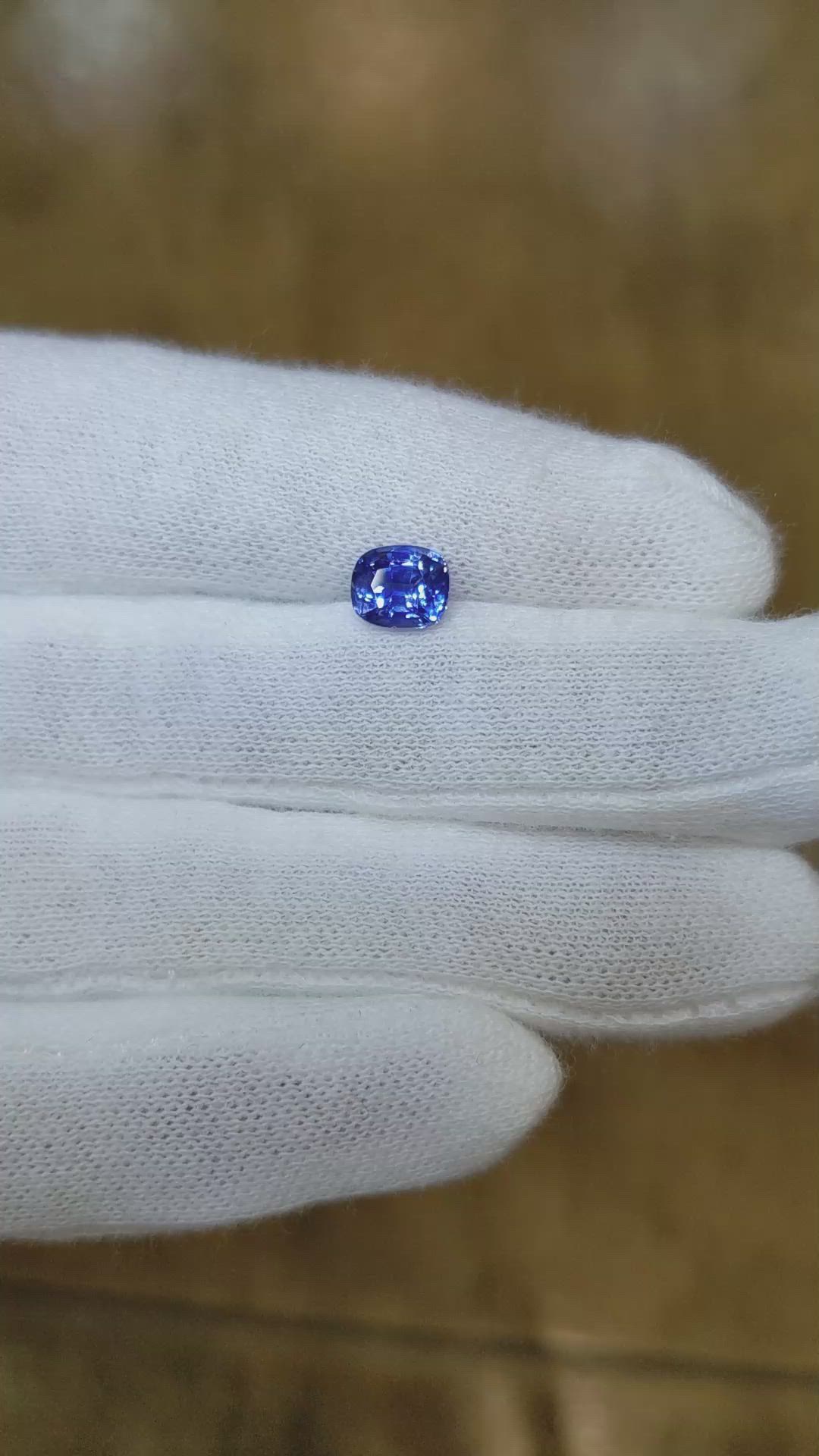 1.29 Ct. Blue Sapphire from Ceylon (Sri Lanka) Size Video