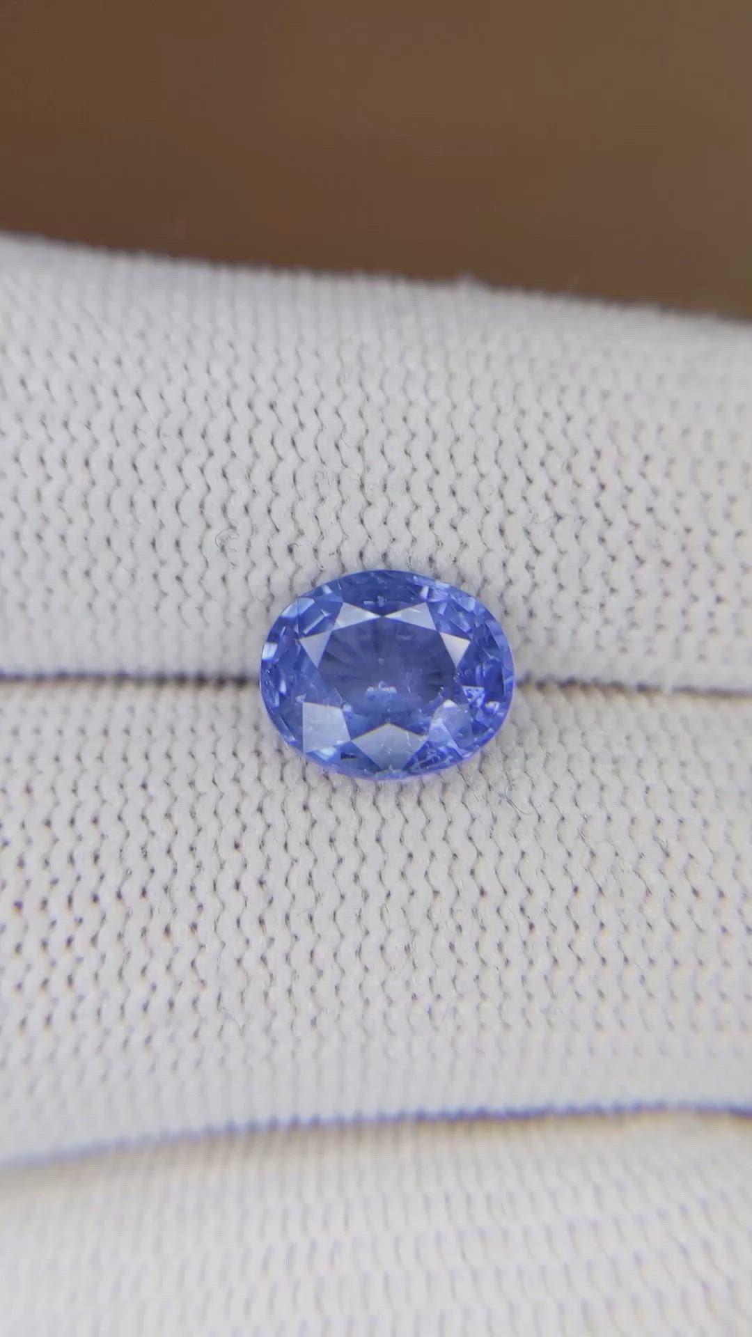 2.21 Ct. Blue Sapphire from Ceylon (Sri Lanka) Size Video