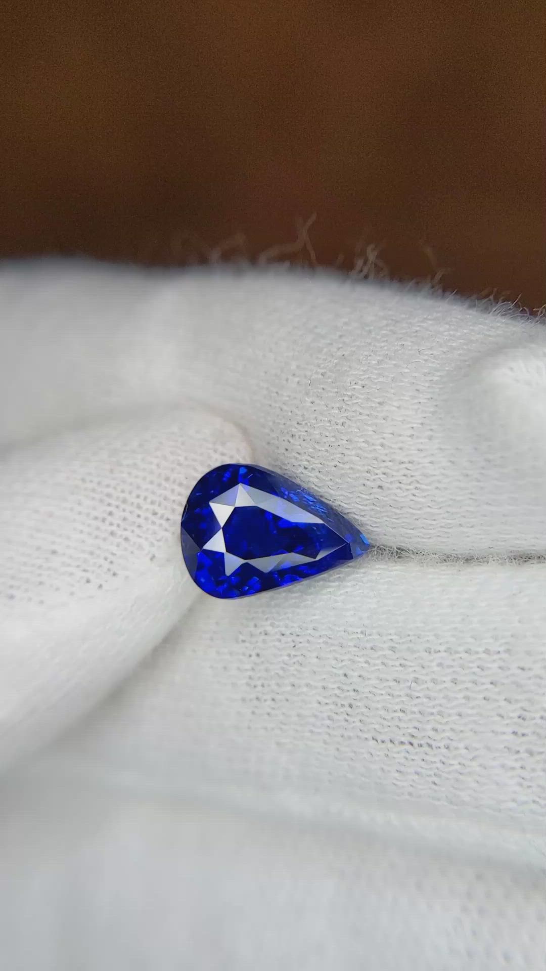 3.02 Ct. Blue Sapphire from Madagascar Size Video