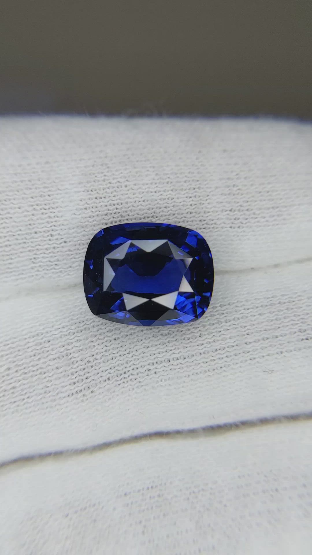 7.59 Ct. Blue Sapphire from Nigeria Size Video