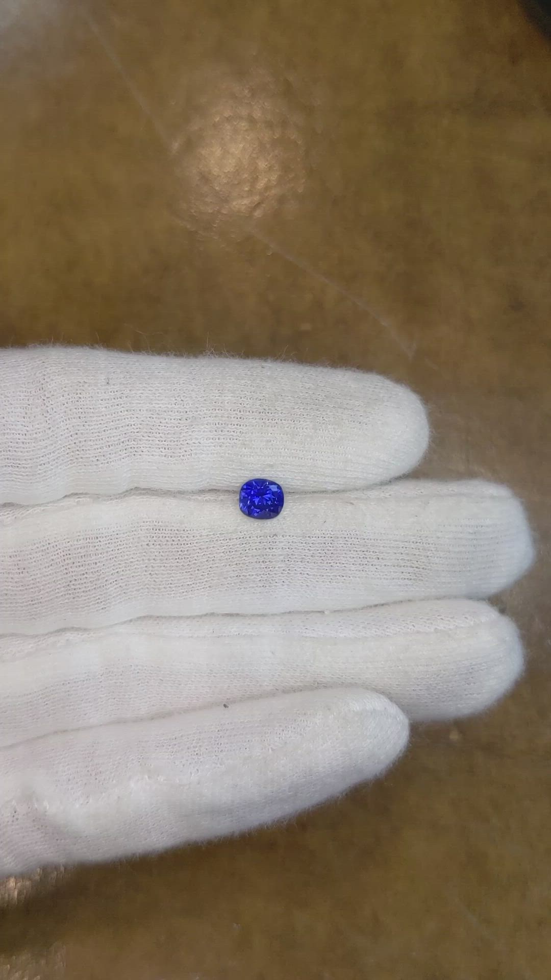 0.76 Ct. Blue Sapphire from Ceylon (Sri Lanka) Size Video