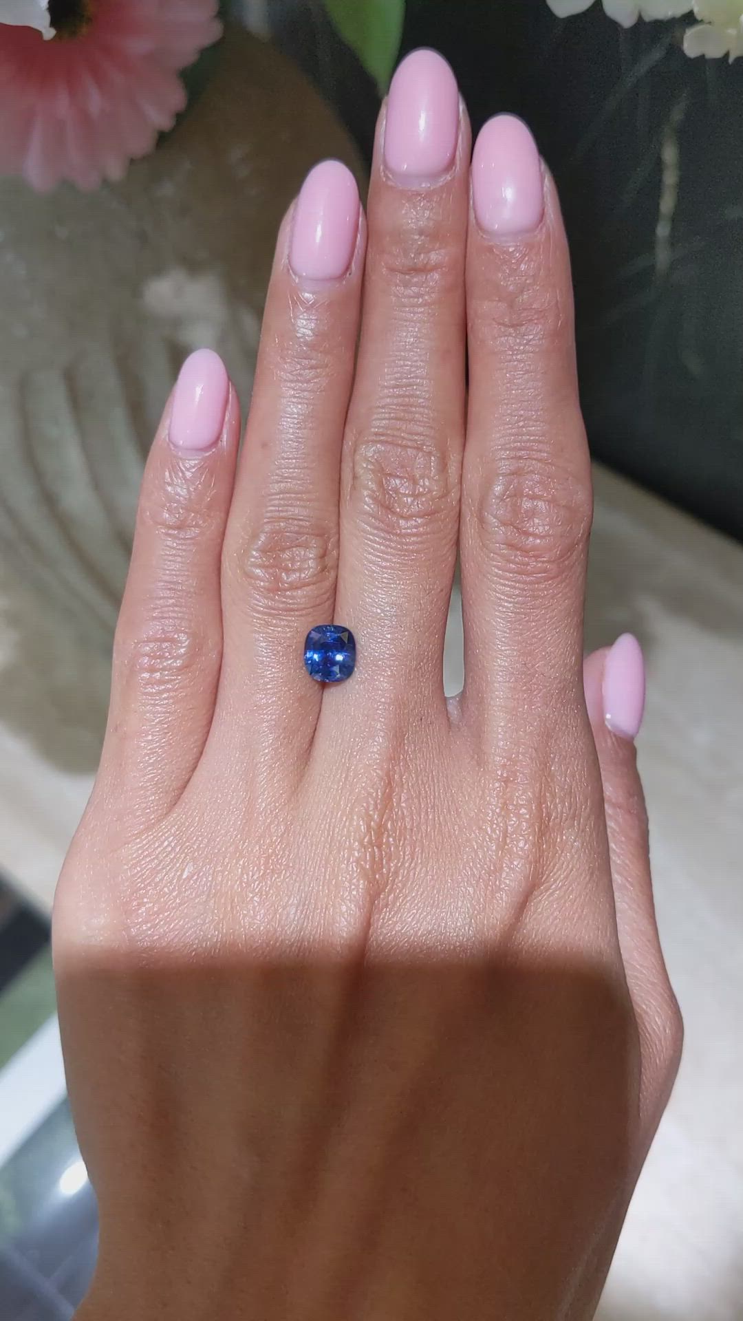 2.21 Ct. Blue Sapphire from Ceylon (Sri Lanka) Size Video