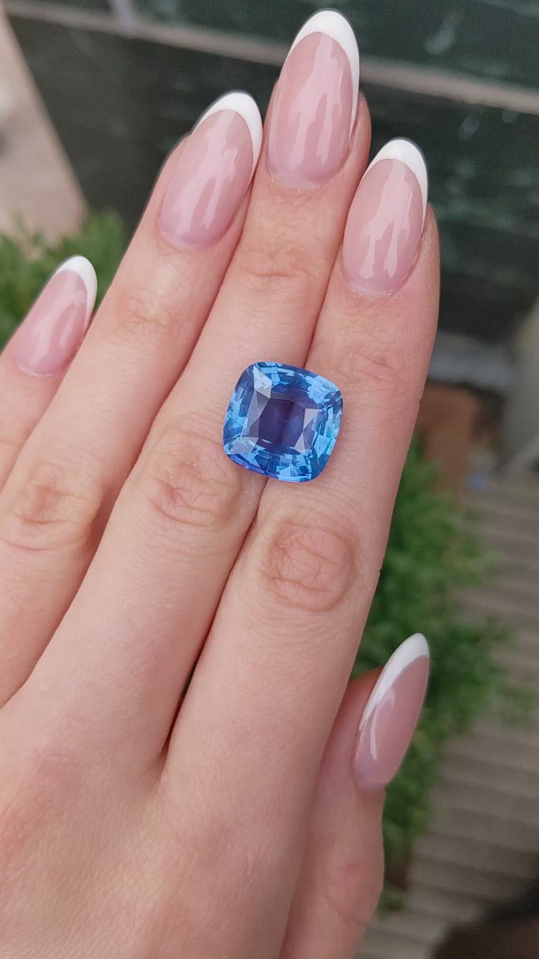 16.66 Ct. Blue Sapphire from Burma (Myanmar) Size Video