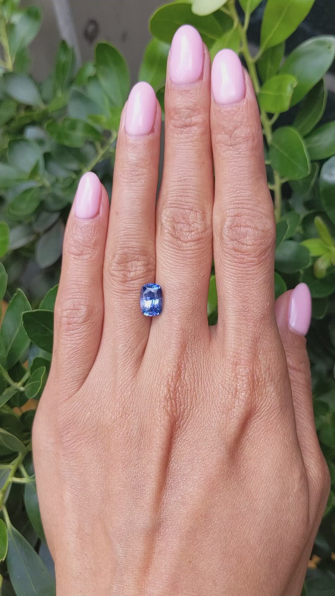 3.00 Ct. Blue Sapphire from Ceylon (Sri Lanka) Size Video