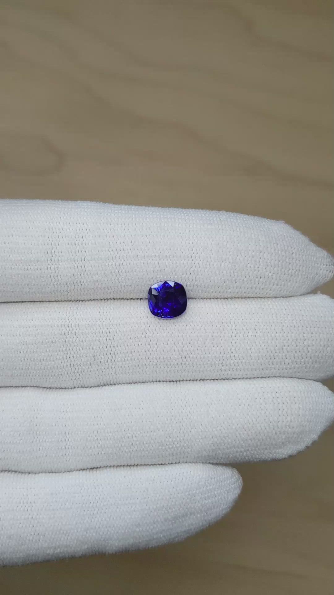 2.00 Ct. Blue Sapphire from Ceylon (Sri Lanka) Size Video