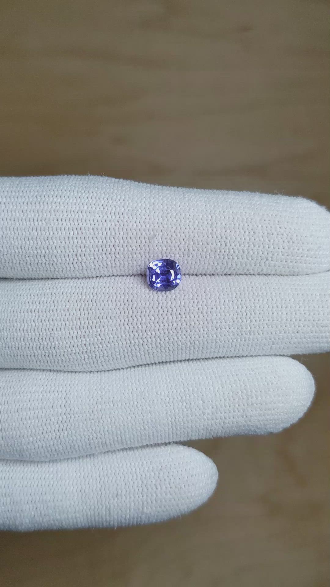 1.15 Ct. Blue Sapphire from Ceylon (Sri Lanka) Size Video