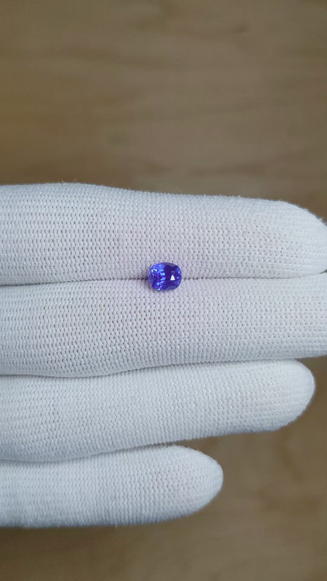 1.13 Ct. Blue Sapphire from Ceylon (Sri Lanka) Size Video