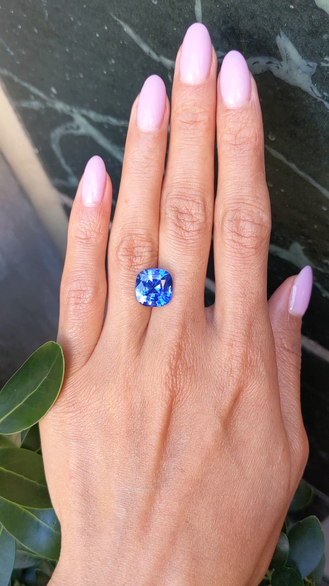 7.24 Ct. Blue Sapphire from Ceylon (Sri Lanka) Size Video