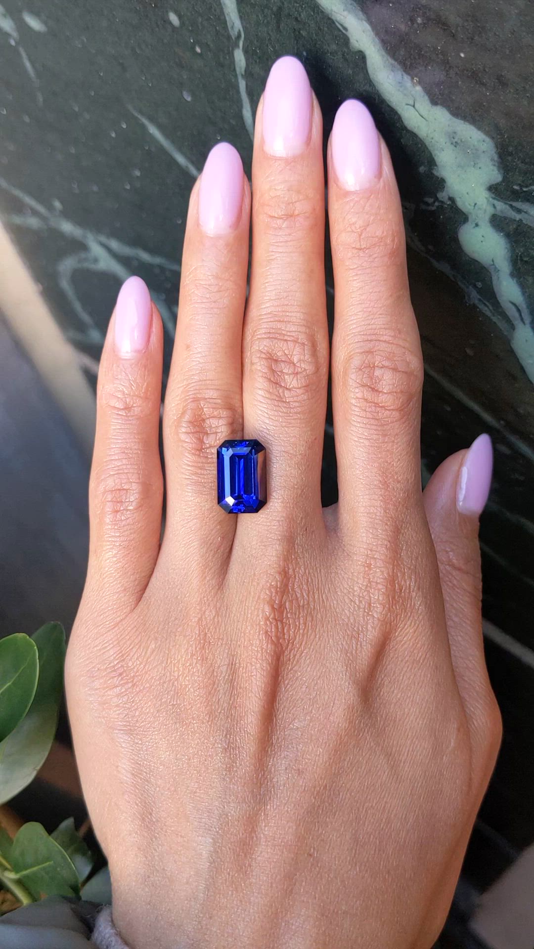 10.47 Ct. Blue Sapphire from Ceylon (Sri Lanka) Size Video