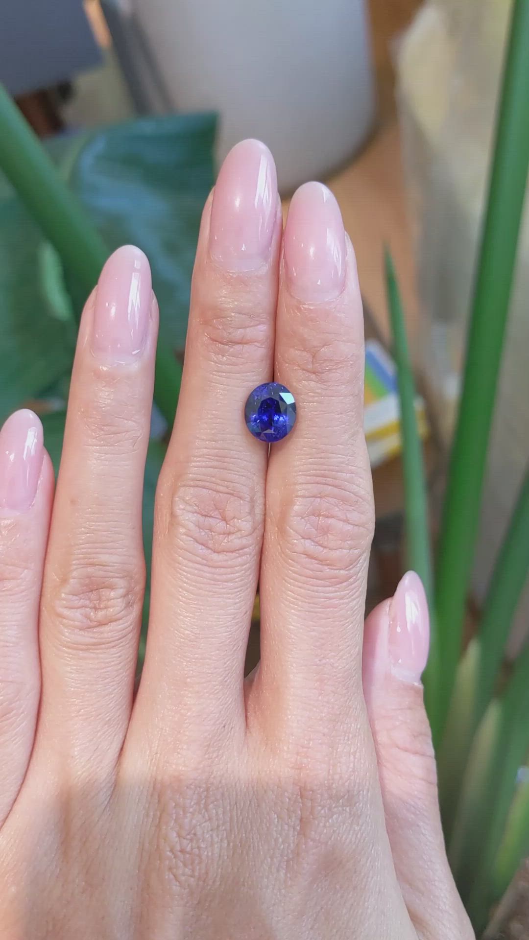 3.53 Ct. Blue Sapphire from Ceylon (Sri Lanka) Size Video